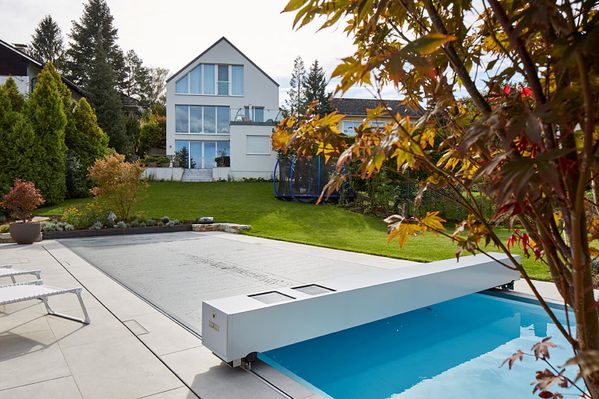 Coverseal Pool